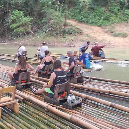 Отель The Liveliwoods Khao Sok National Park Экстерьер фото