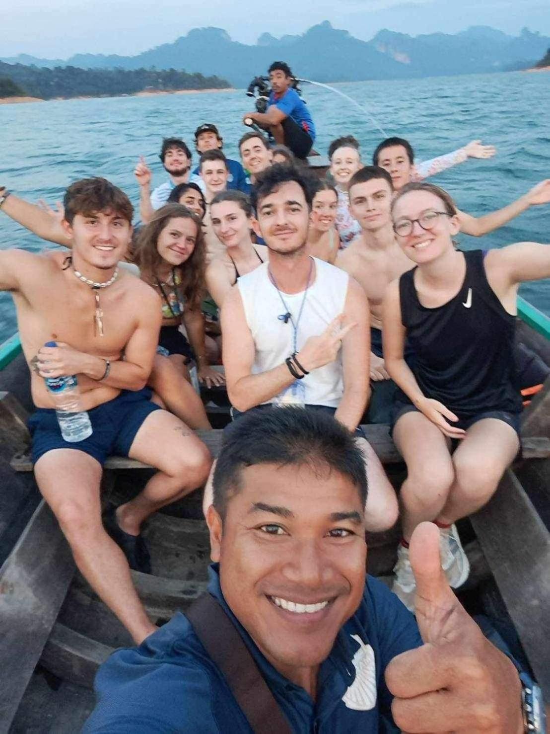 Отель The Liveliwoods Khao Sok National Park Экстерьер фото