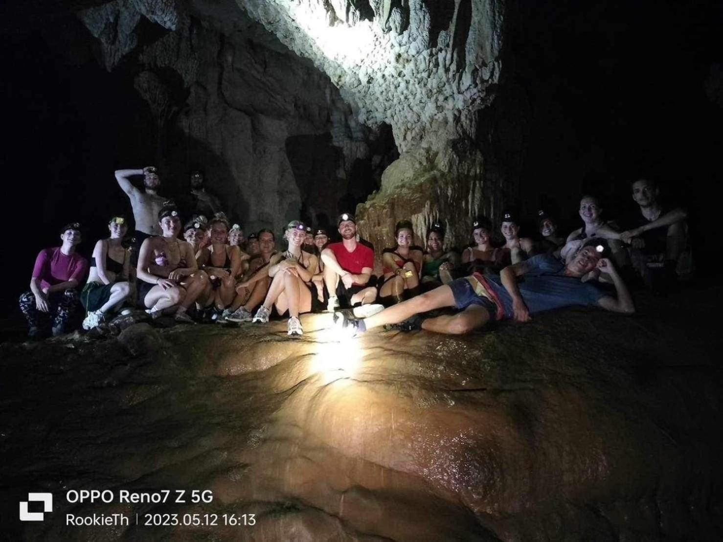 Отель The Liveliwoods Khao Sok National Park Экстерьер фото